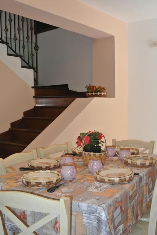 B&B Casa Antonia Trentinara Eksteriør bilde