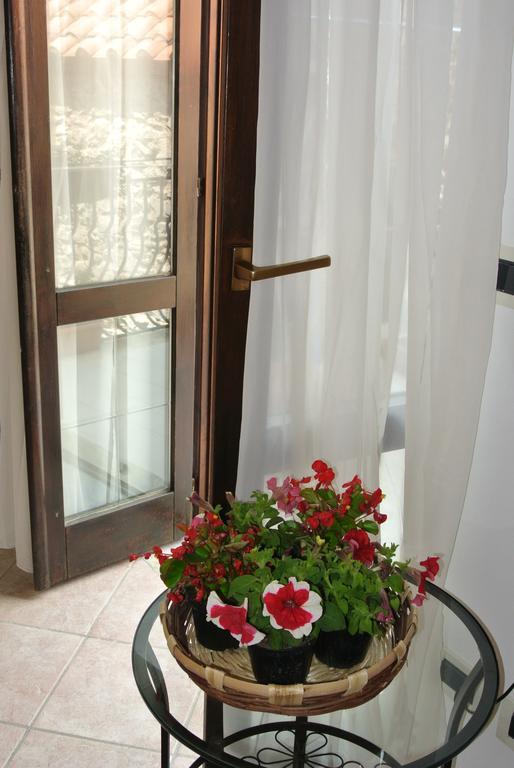 B&B Casa Antonia Trentinara Eksteriør bilde