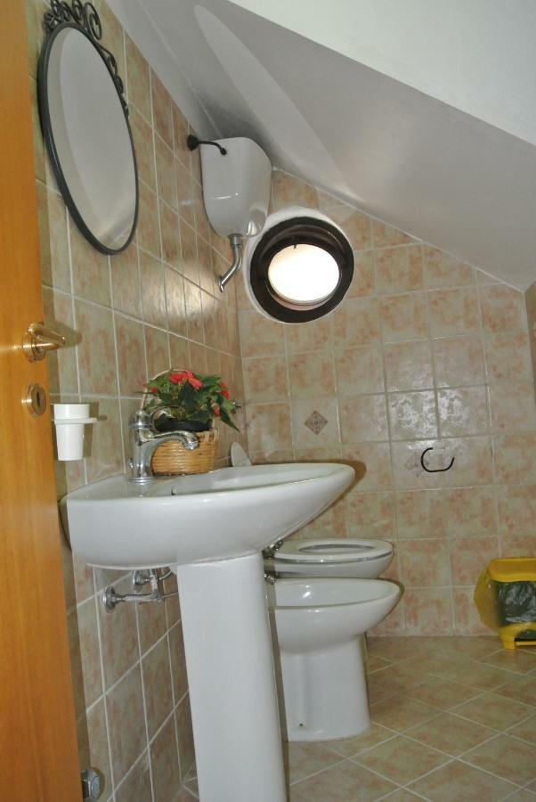 B&B Casa Antonia Trentinara Eksteriør bilde